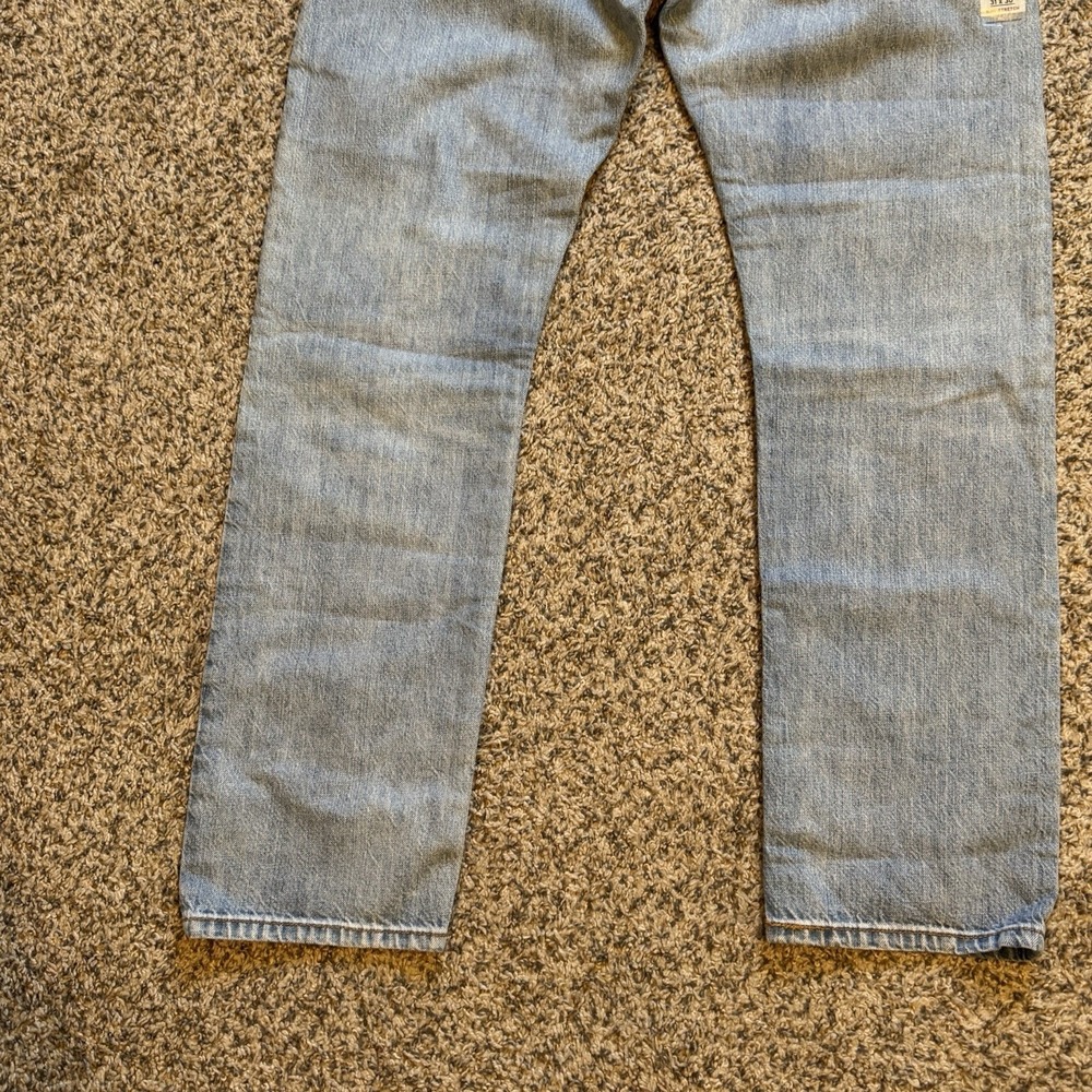 Levi's Womens 501 Original Fit Jeans 31x30 High Rise Ripped Non Stretch Straight - Picture 6 of 6